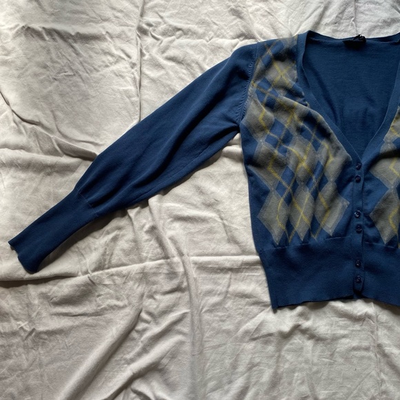 argyle button up cardigan sweater - Picture 2 of 6